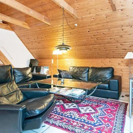 Sleeps 8 Pool Wifi *